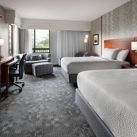 Courtyard By Marriott Maui Kahului Airport Hotell Exteriör bild