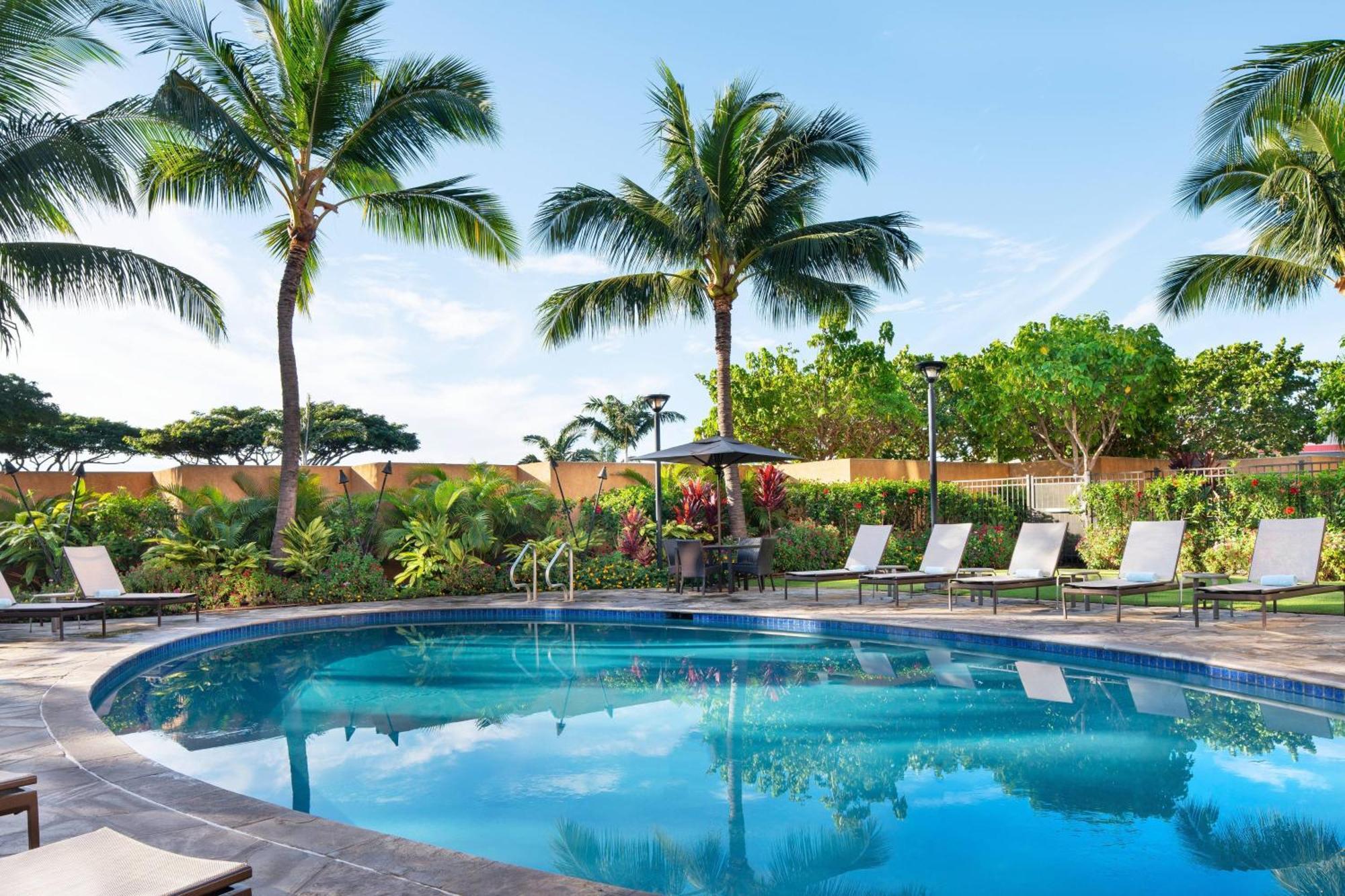 Courtyard By Marriott Maui Kahului Airport Hotell Exteriör bild