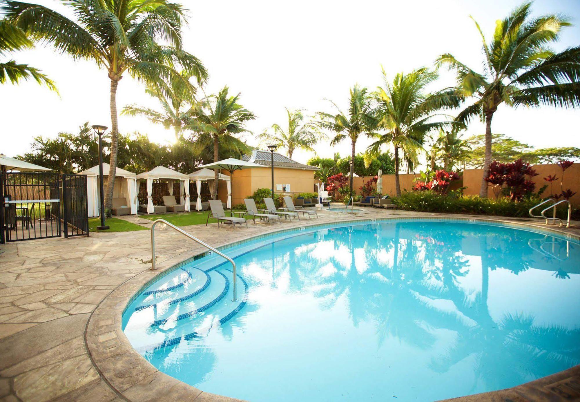 Courtyard By Marriott Maui Kahului Airport Hotell Exteriör bild